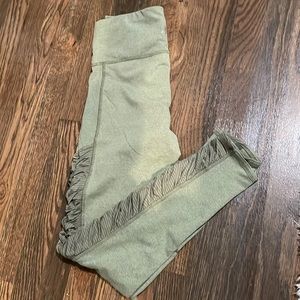 Green splendid athletic leggings